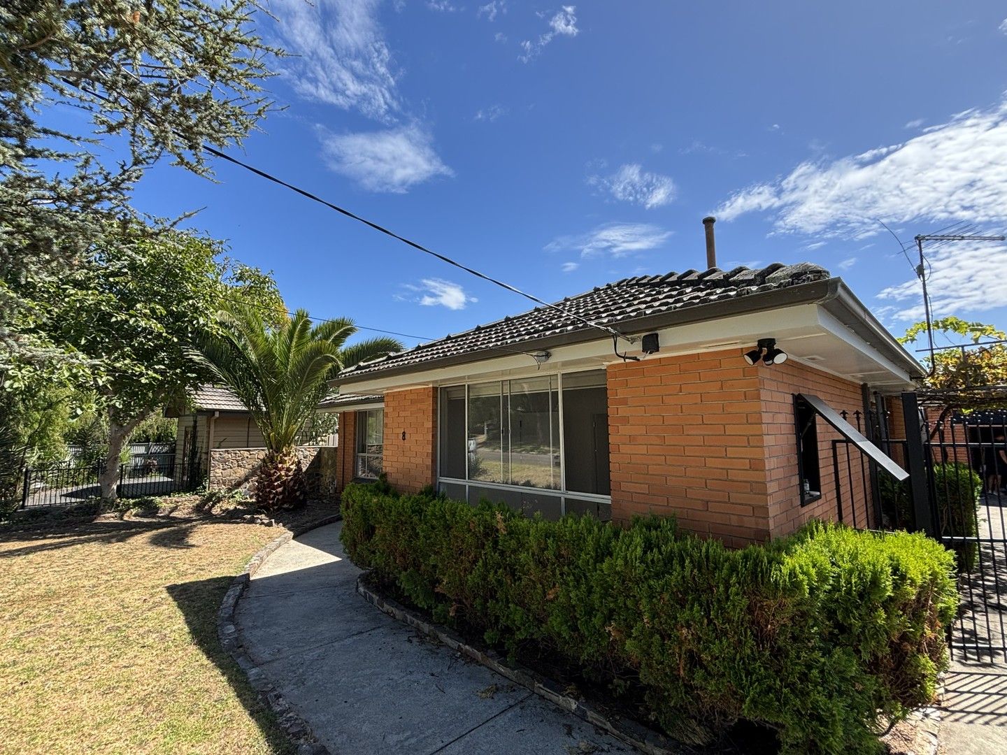 3 bedrooms House in 8 Warraburra Avenue ROSEBUD VIC, 3939