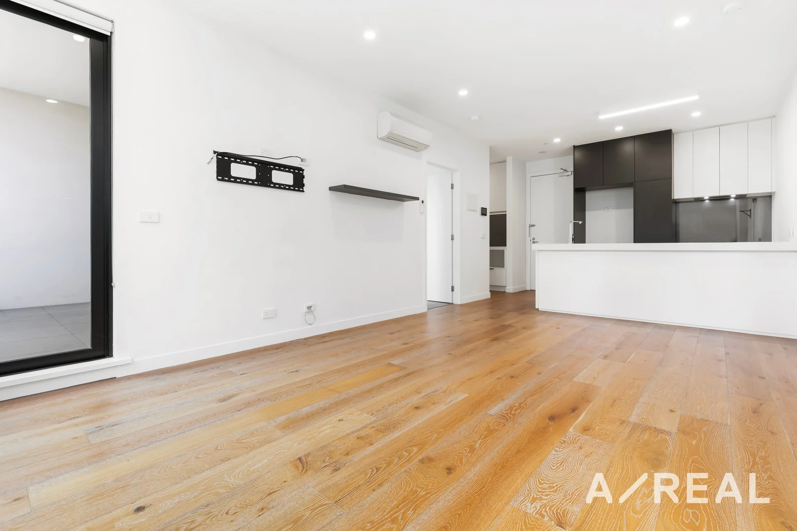 Additional image 2 of 102/160 Williamsons Road, Doncaster VIC 3108