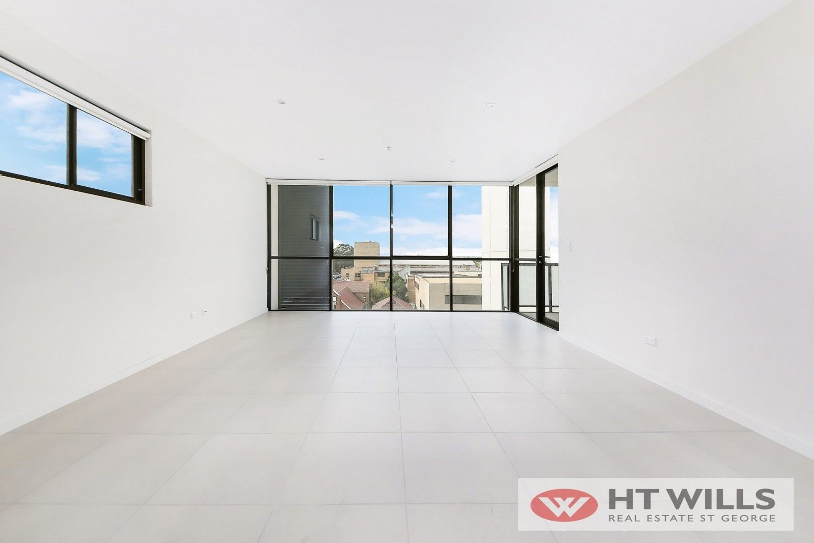 608/380 Forest Road, Hurstville NSW 2220, Image 2