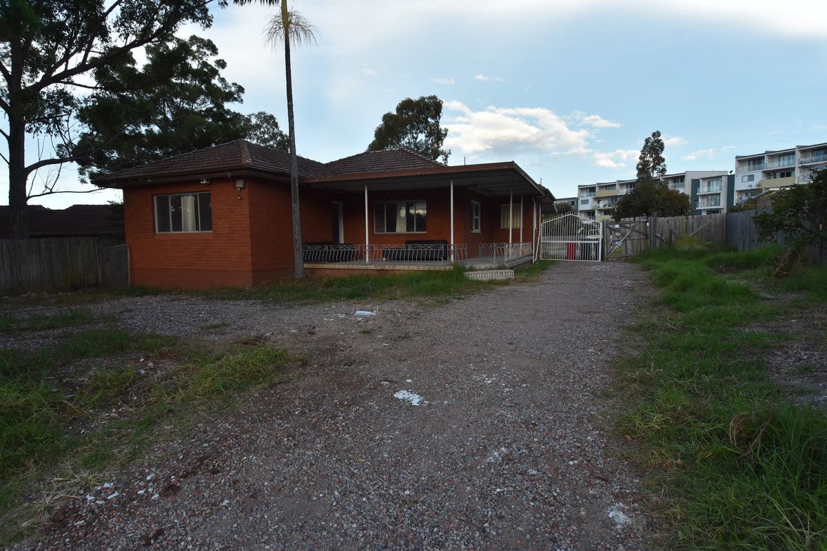 3 bedrooms House in 7 Bibbys Place BONNYRIGG NSW, 2177