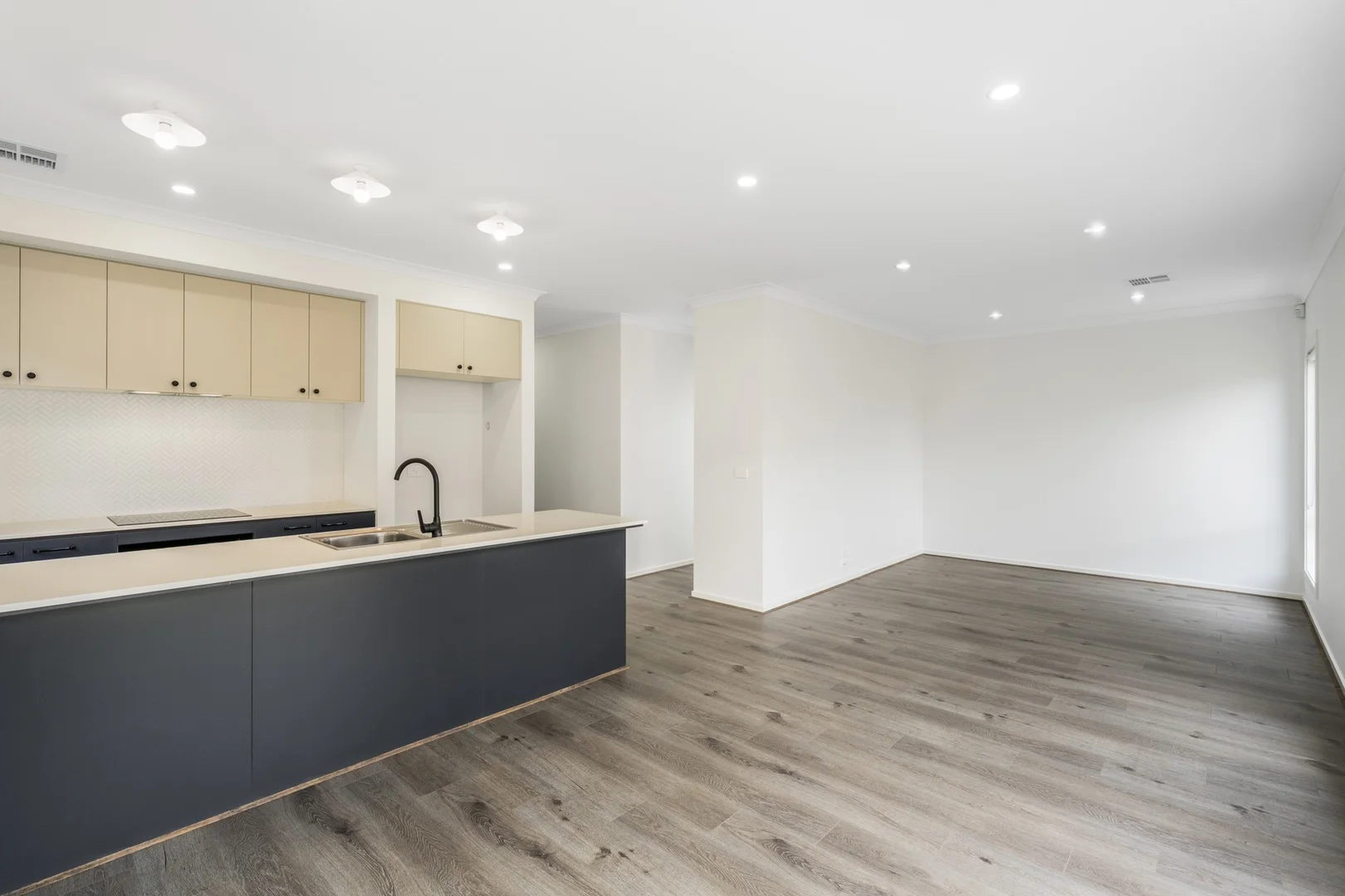 Additional image 2 of 315 Homestead Dr, Lara VIC 3212