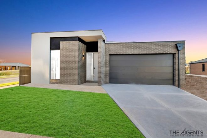 Picture of 11 Eloquence Road, TARNEIT VIC 3029