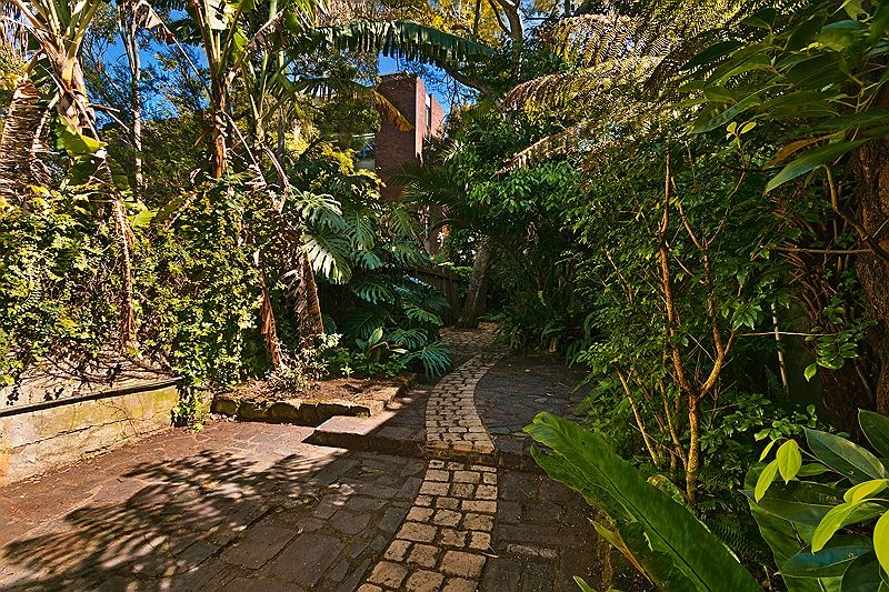 1 bedrooms House in 11 Creek Street FOREST LODGE NSW, 2037