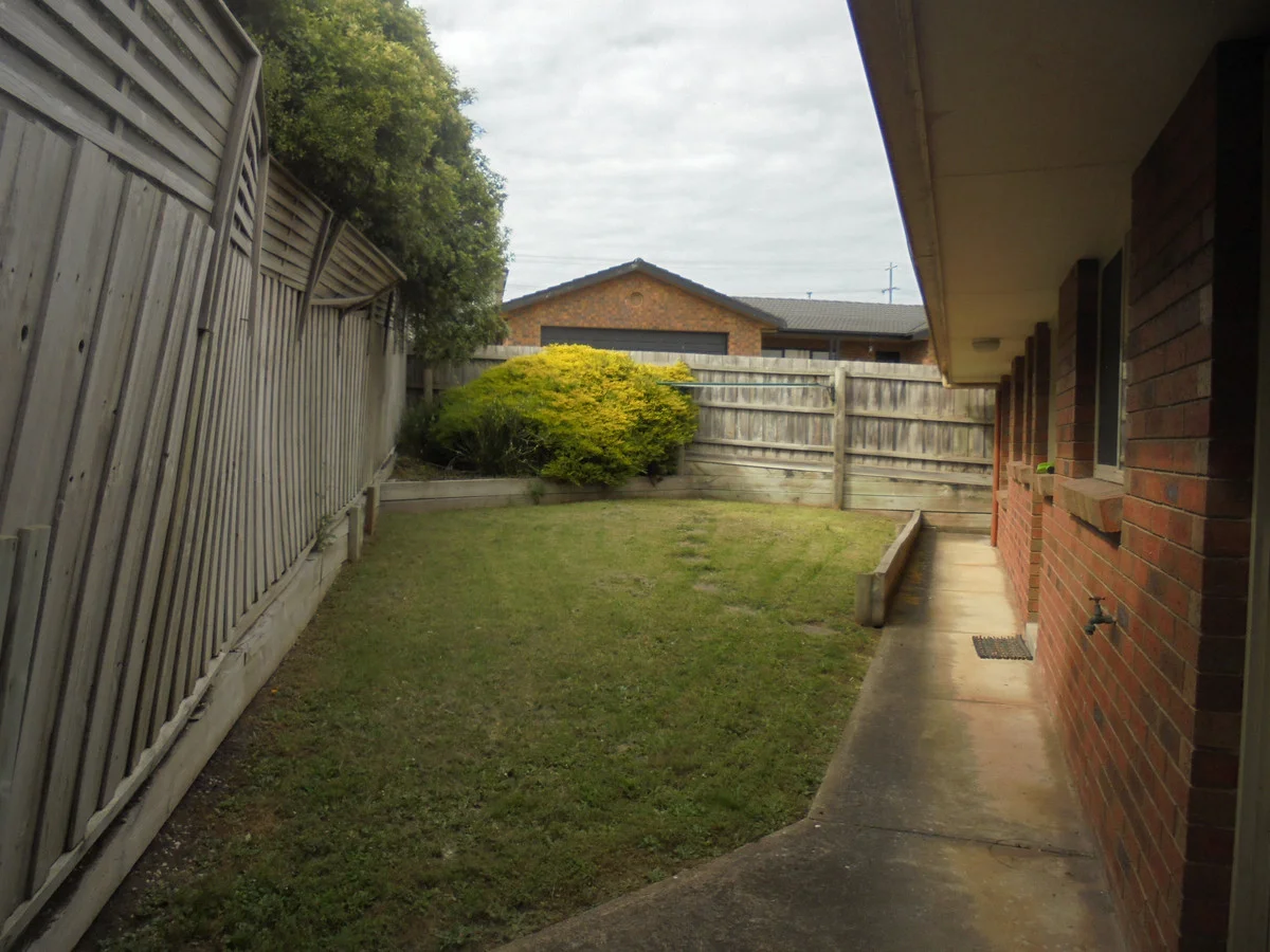 Additional image 8 of 2/18 Lipook Court, Warrnambool VIC 3280
