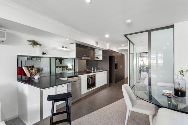 303/16 Merivale Street South Brisbane 4101 - Image 5