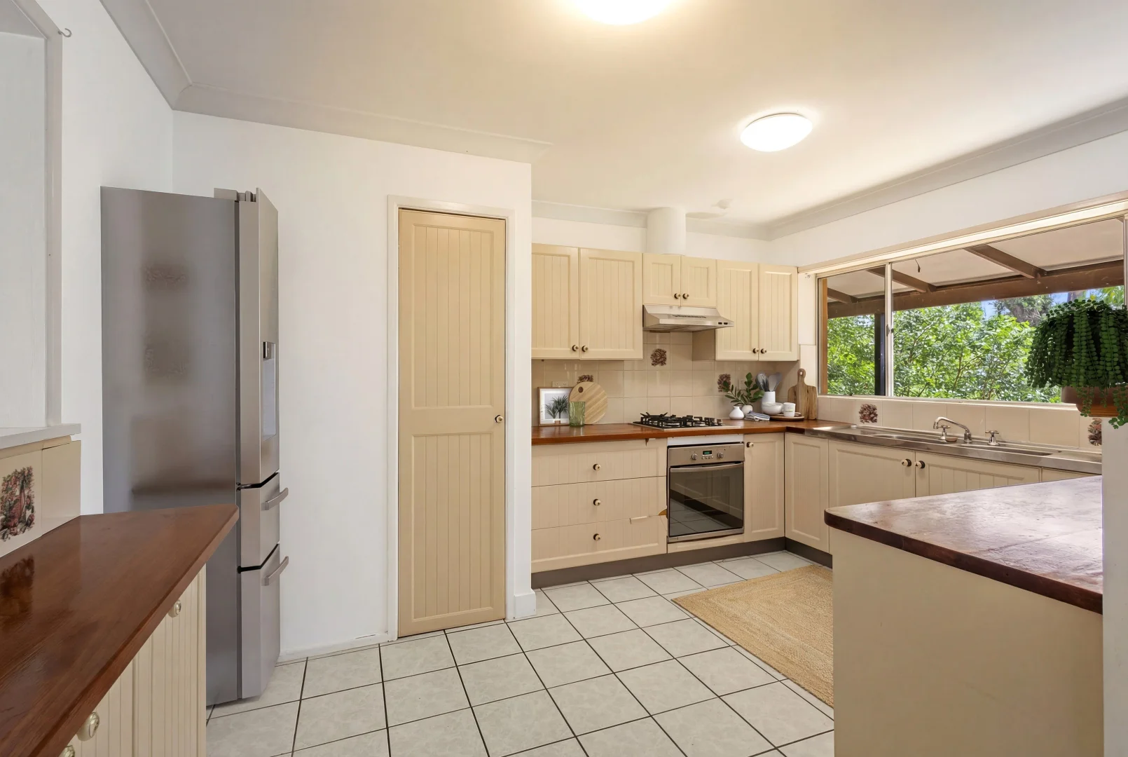 Additional image 3 of 8 Seaview Court, Maroochydore QLD 4558