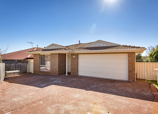 17 Cockatoo Close, Nicholls ACT 2913