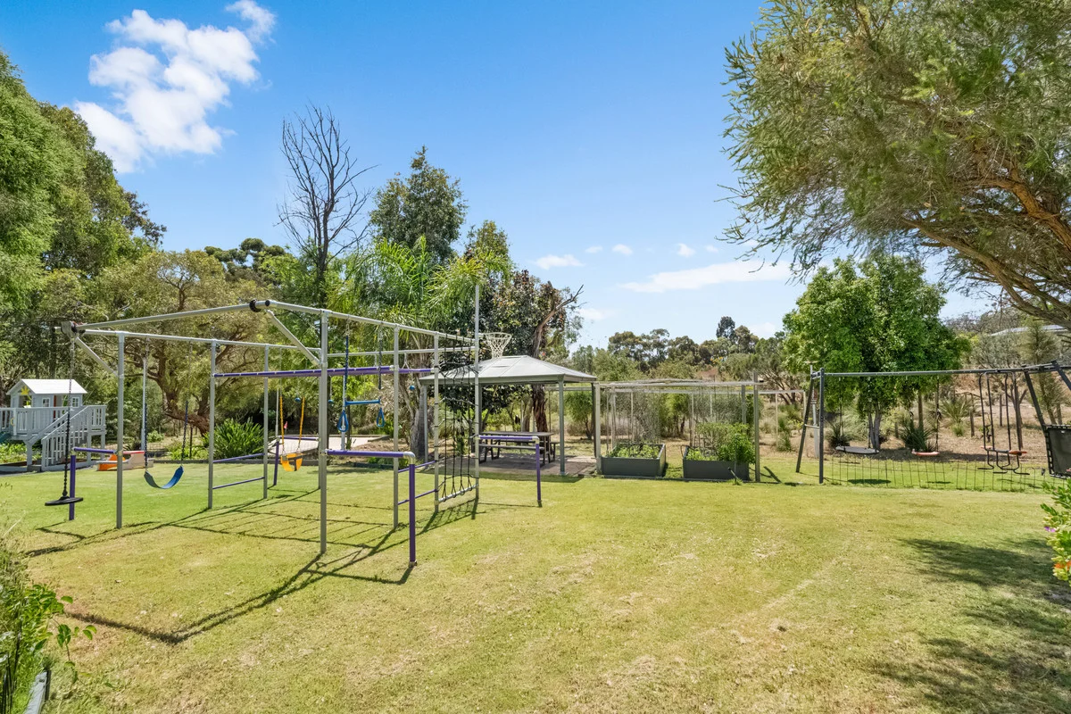 Additional image 21 of 7 Brush Court, Canning Vale WA 6155