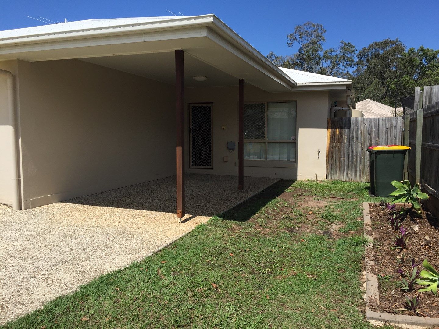 2 bedrooms House in 40b Swallow Street GRIFFIN QLD, 4503