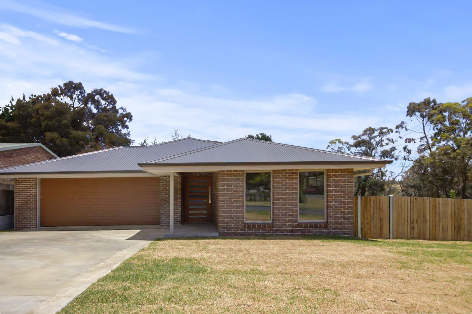 36 Uralla Road, Armidale NSW 2350 House For Rent Domain