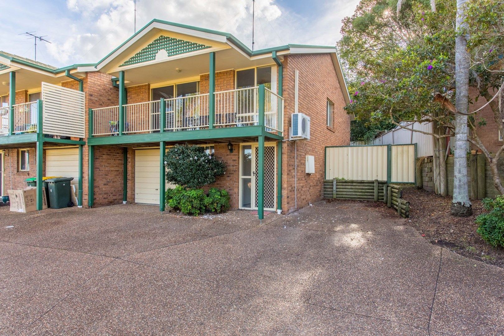 1/34 Bimbadeen Close, Belmont North NSW 2280, Image 0