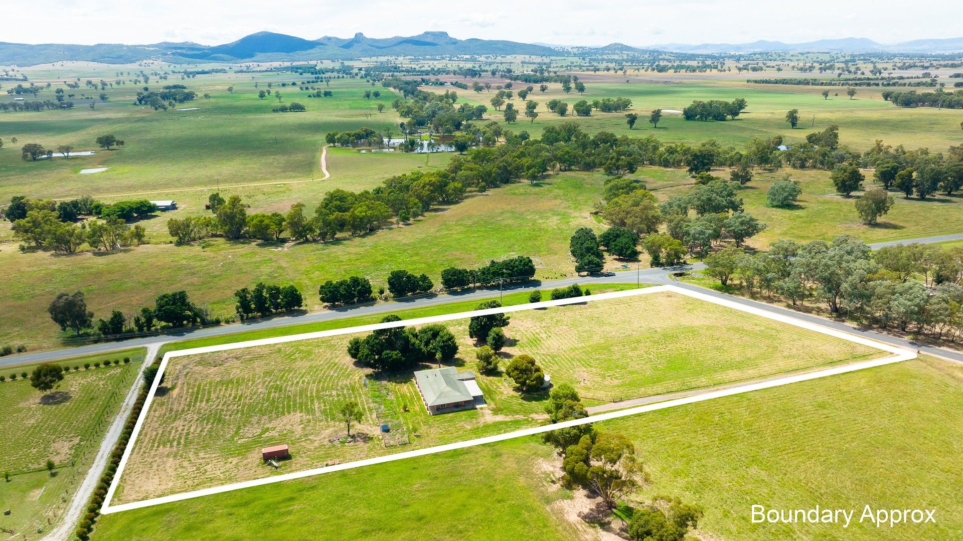 1061 GLENELLEN ROAD, Gerogery NSW 2642, Image 0