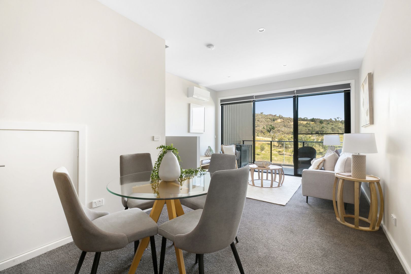 25/11 Felstead Vista, Denman Prospect ACT 2611, Image 2