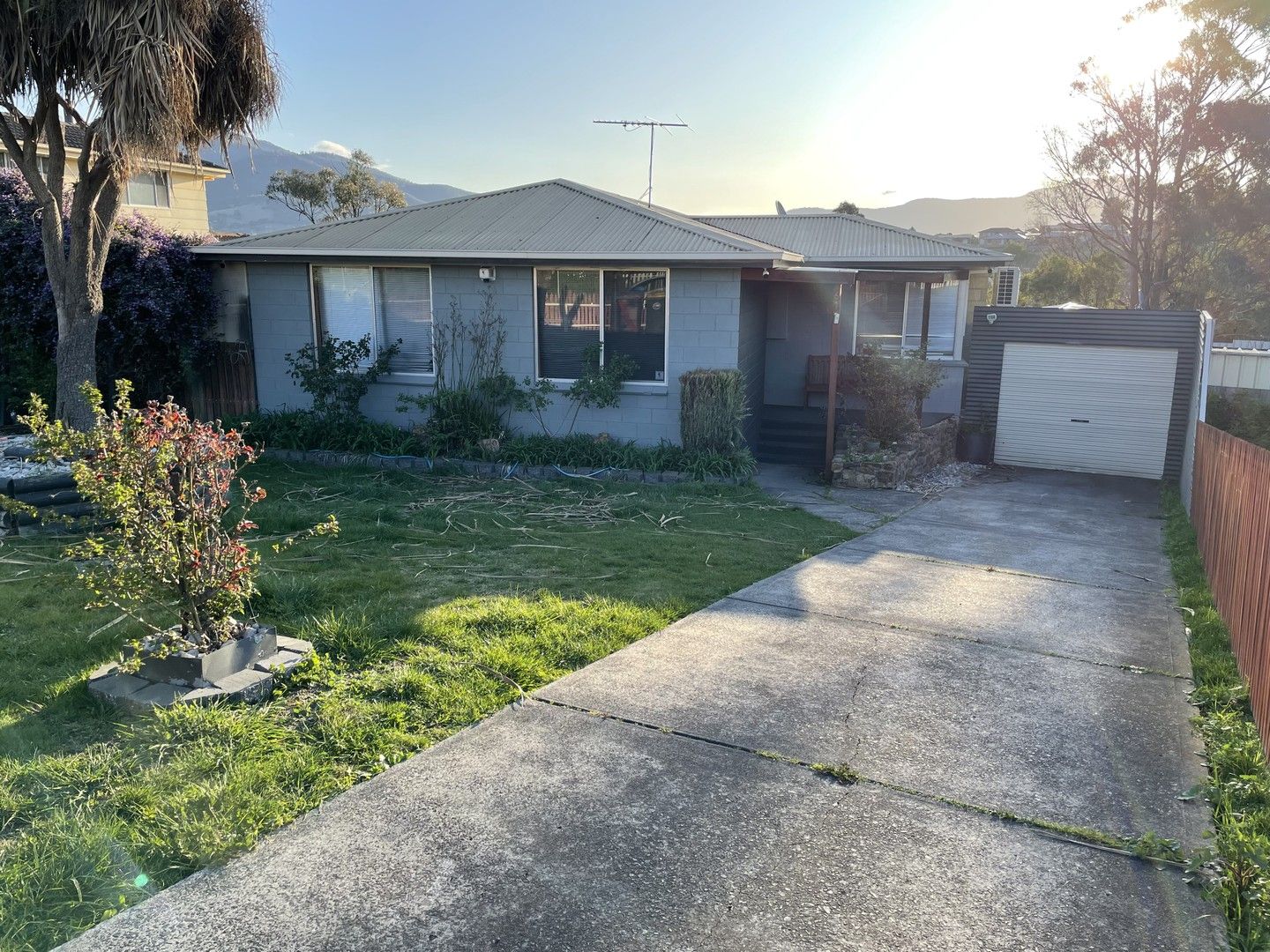 2 bedrooms House in 61 Fisher Drive HERDSMANS COVE TAS, 7030