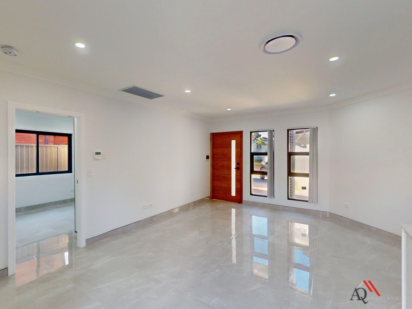 2 bedrooms Apartment / Unit / Flat in A/18 Narelle Cres GREENACRE NSW, 2190