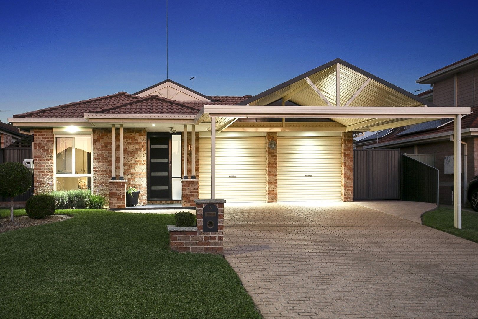 8 killarney ave, Glenmore Park NSW 2745, Image 0