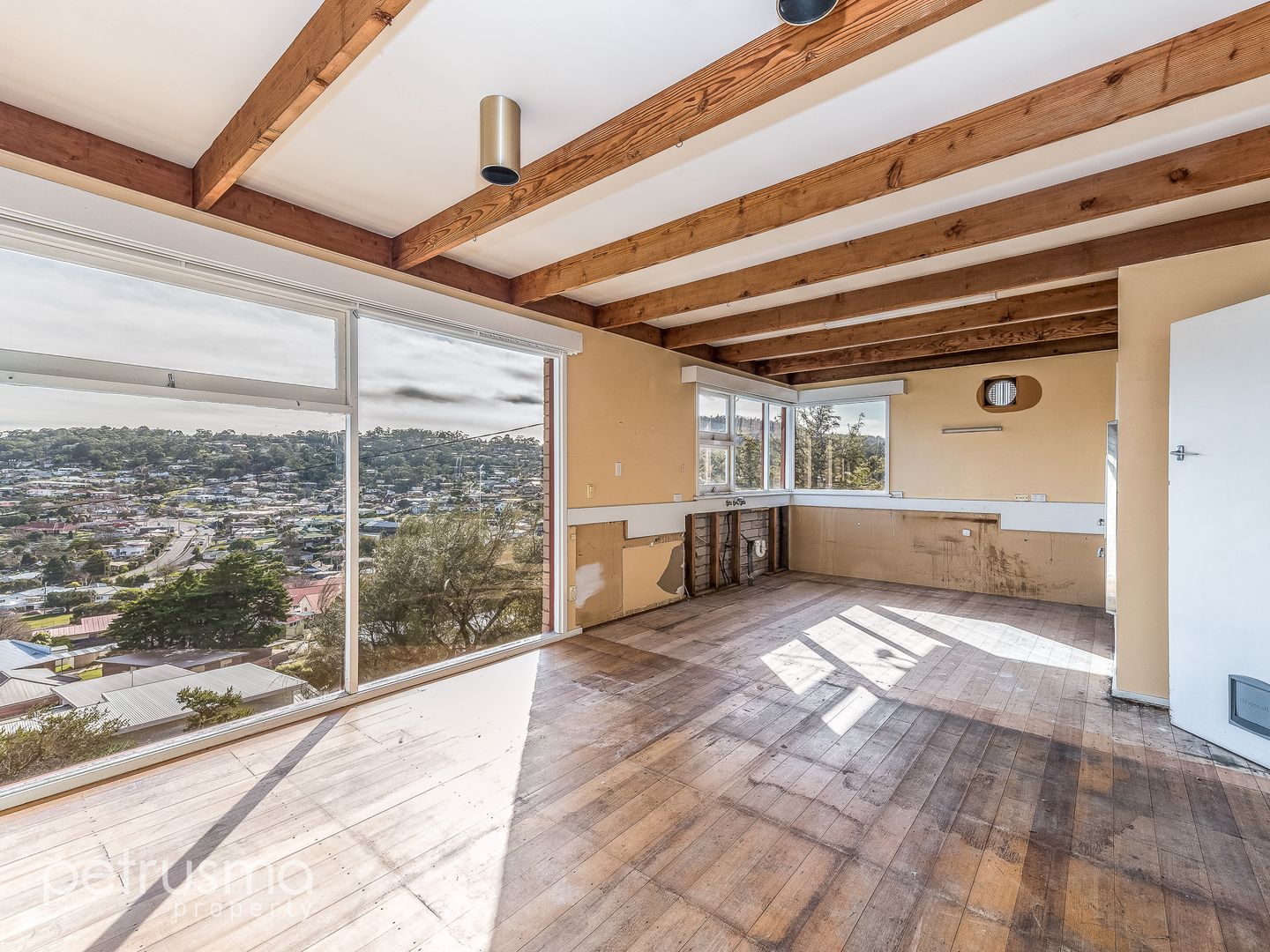 11 Cottesloe Street, Lindisfarne TAS 7015, Image 2