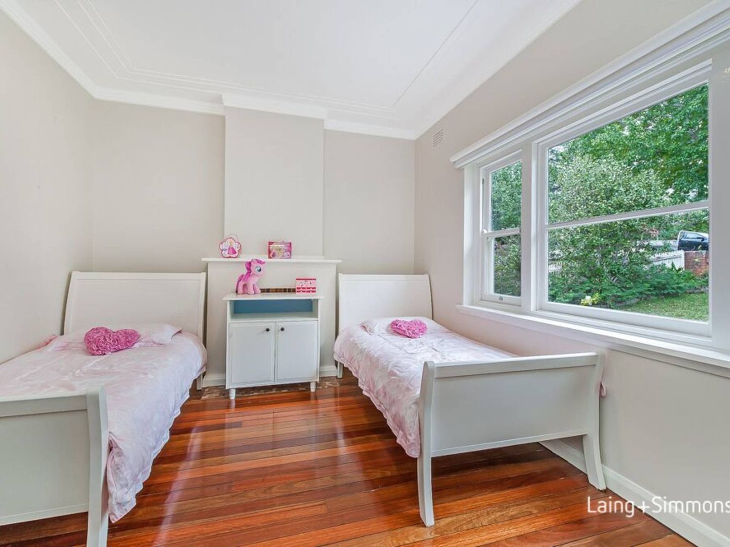 16 Leith Road, Pennant Hills NSW 2120, Image 2