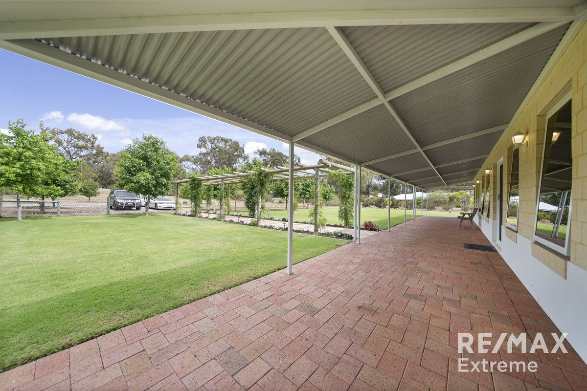 12 Thyme Place, Two Rocks WA 6037, Image 2