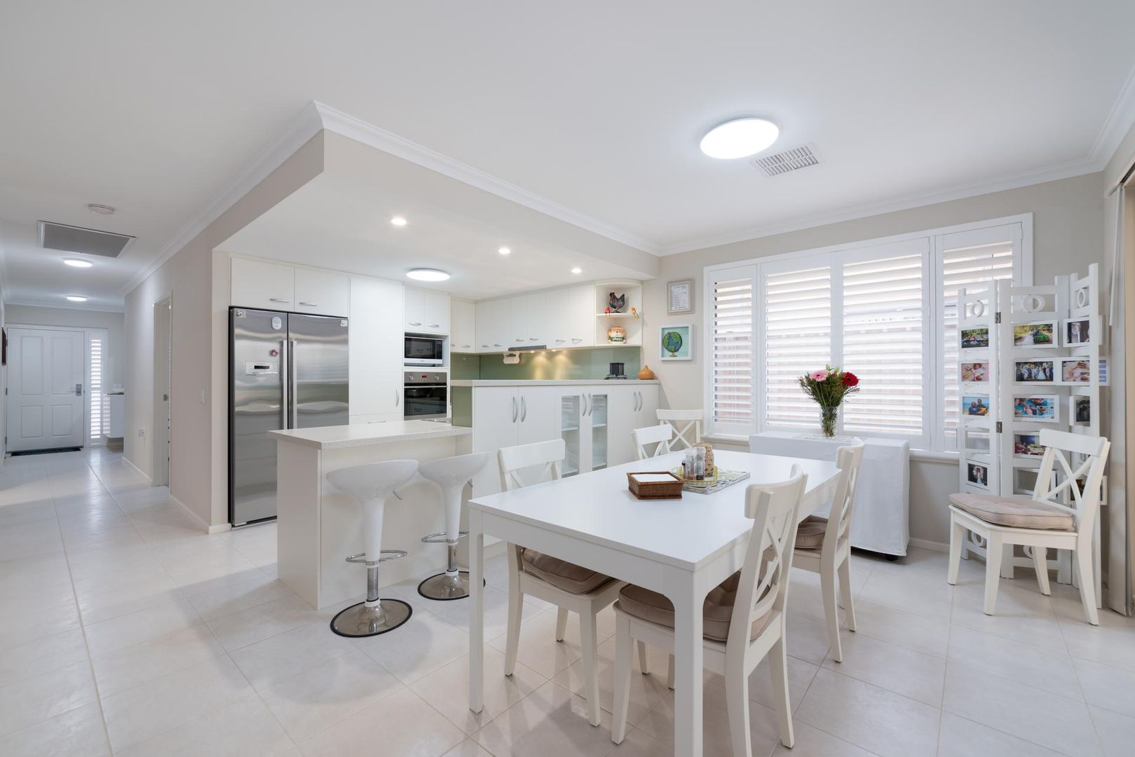 120/52 Bellambi Chase, Lakelands WA 6180, Image 2