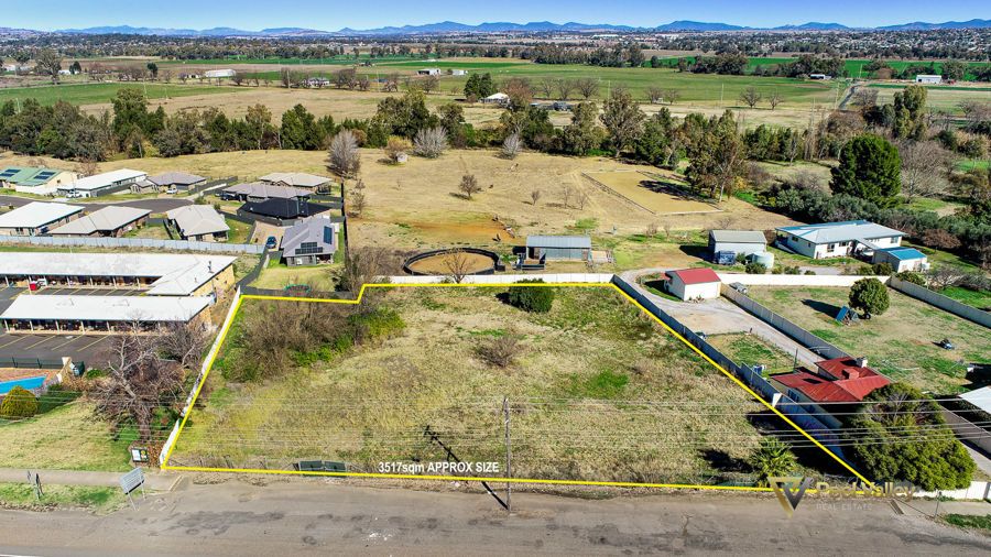 Vacant land in 373 -375 Armidale Road, TAMWORTH NSW, 2340
