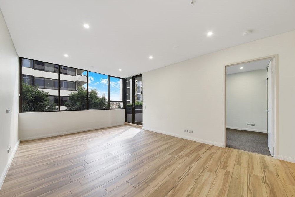 2 bedrooms Apartment / Unit / Flat in 910/10 Galloway Street MASCOT NSW, 2020