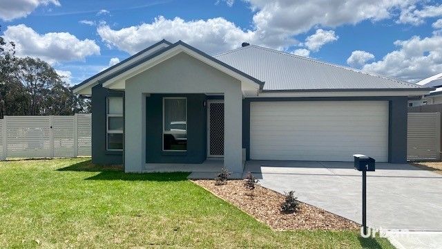 4 bedrooms House in 1 Keys Way NORTH ROTHBURY NSW, 2335