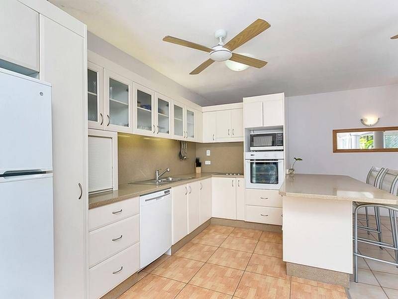 1/79 Arlington Esplanade, Clifton Beach QLD 4879, Image 2