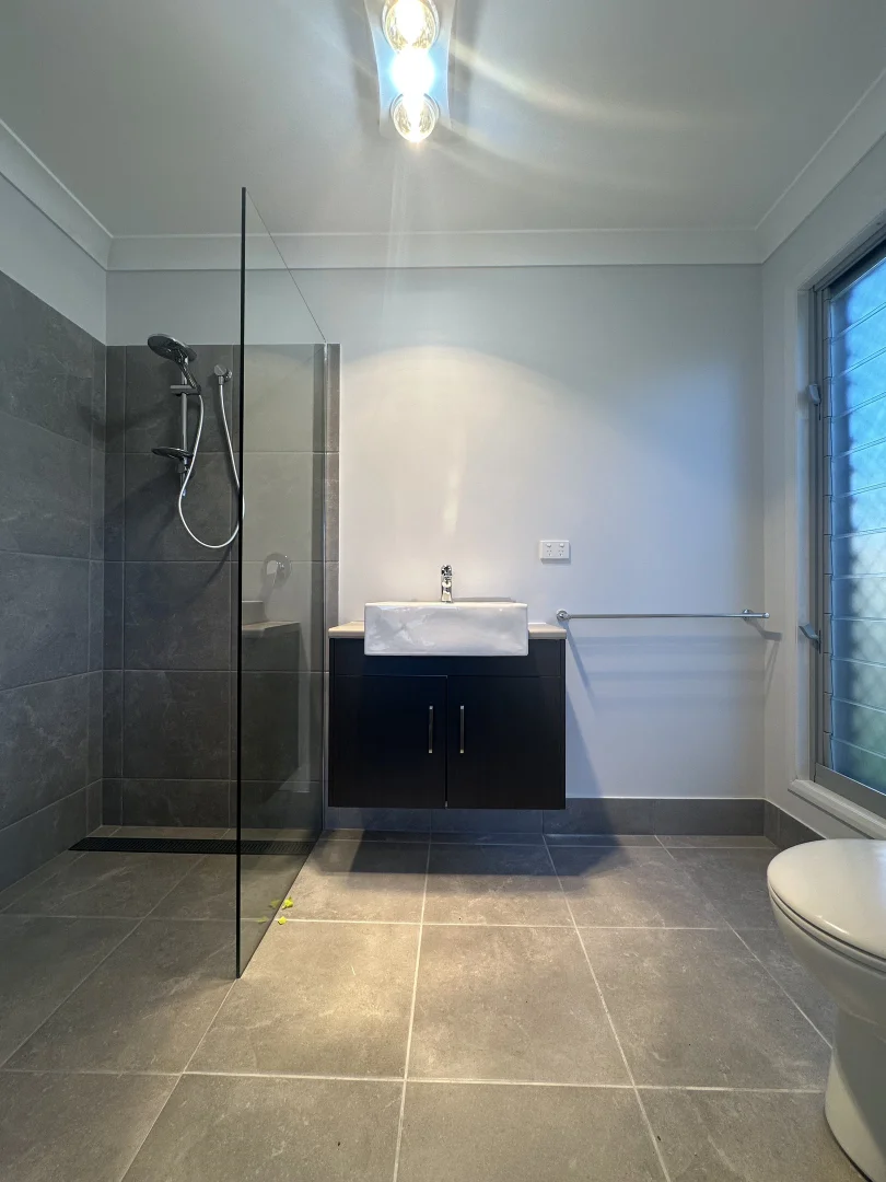 Additional image 7 of 18 Keppel Avenue, Norman Gardens QLD 4701