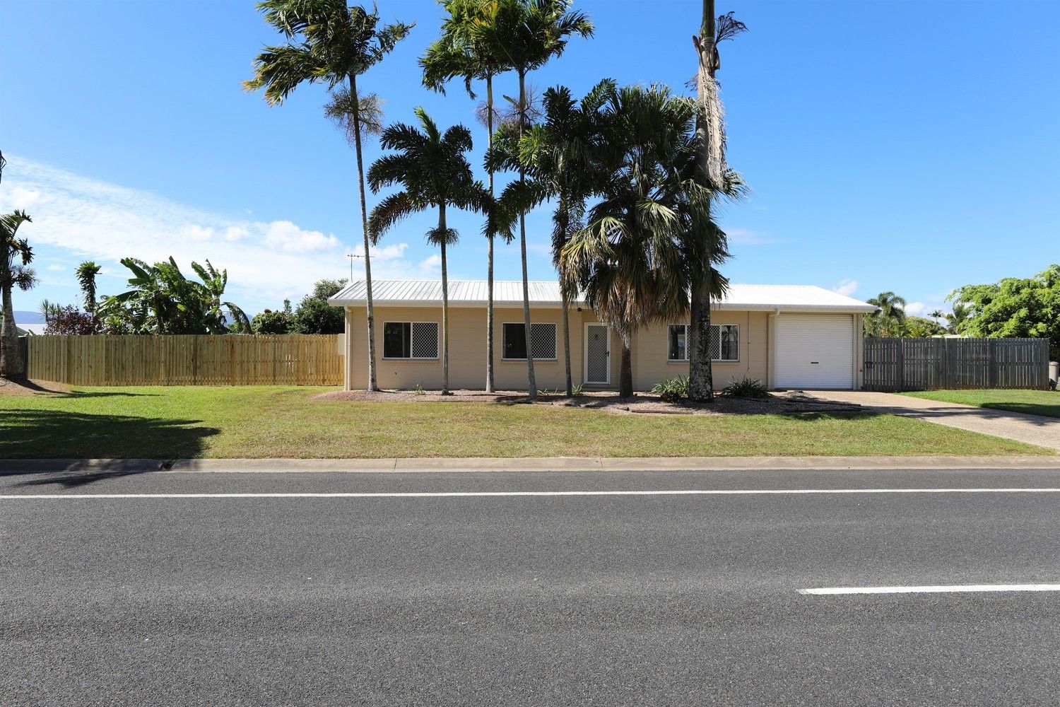 50 Robert Road, Bentley Park Property History & Address Research Domain