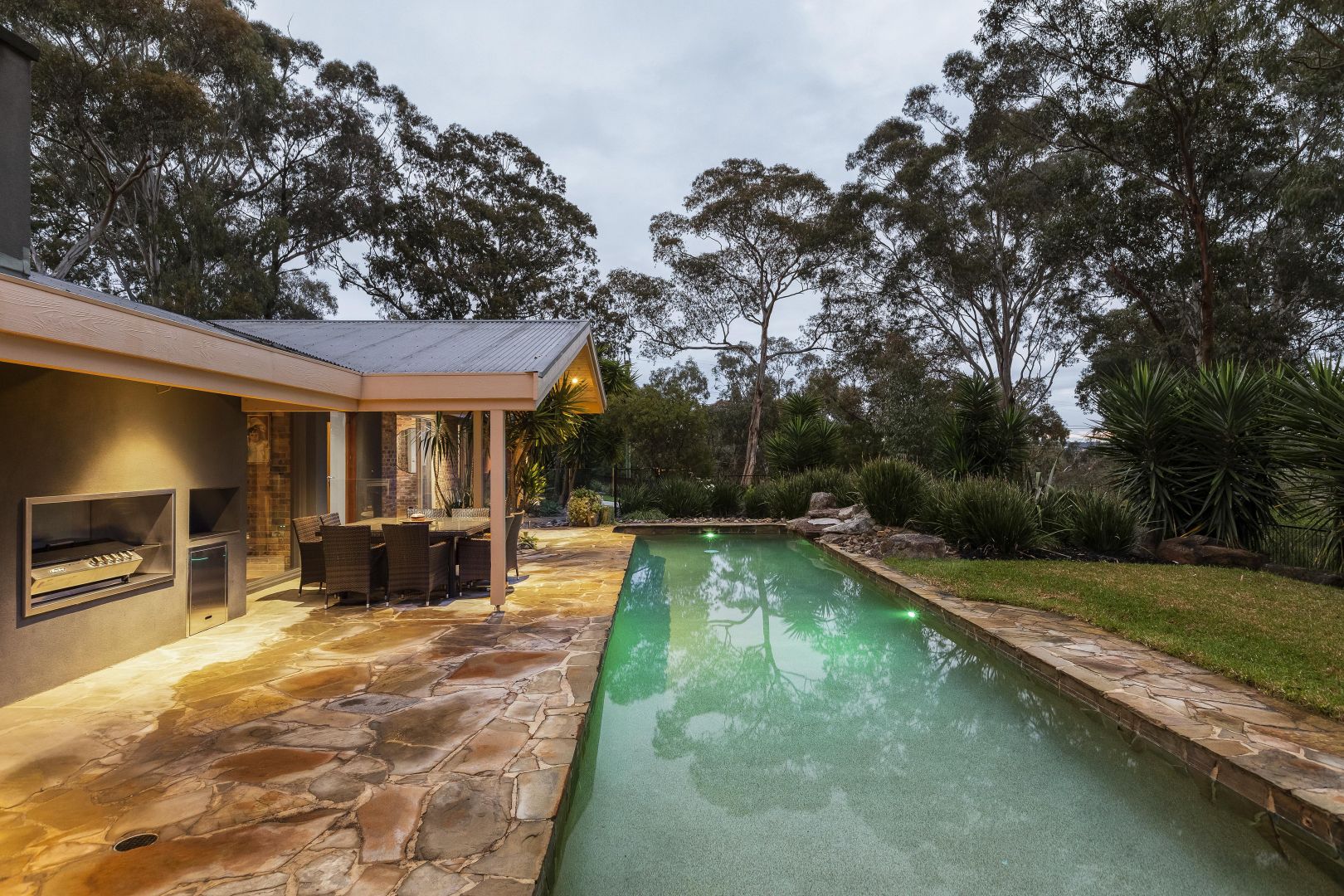 94 Bonds Rd, Lower Plenty VIC 3093 House For Rent 1,300 Domain