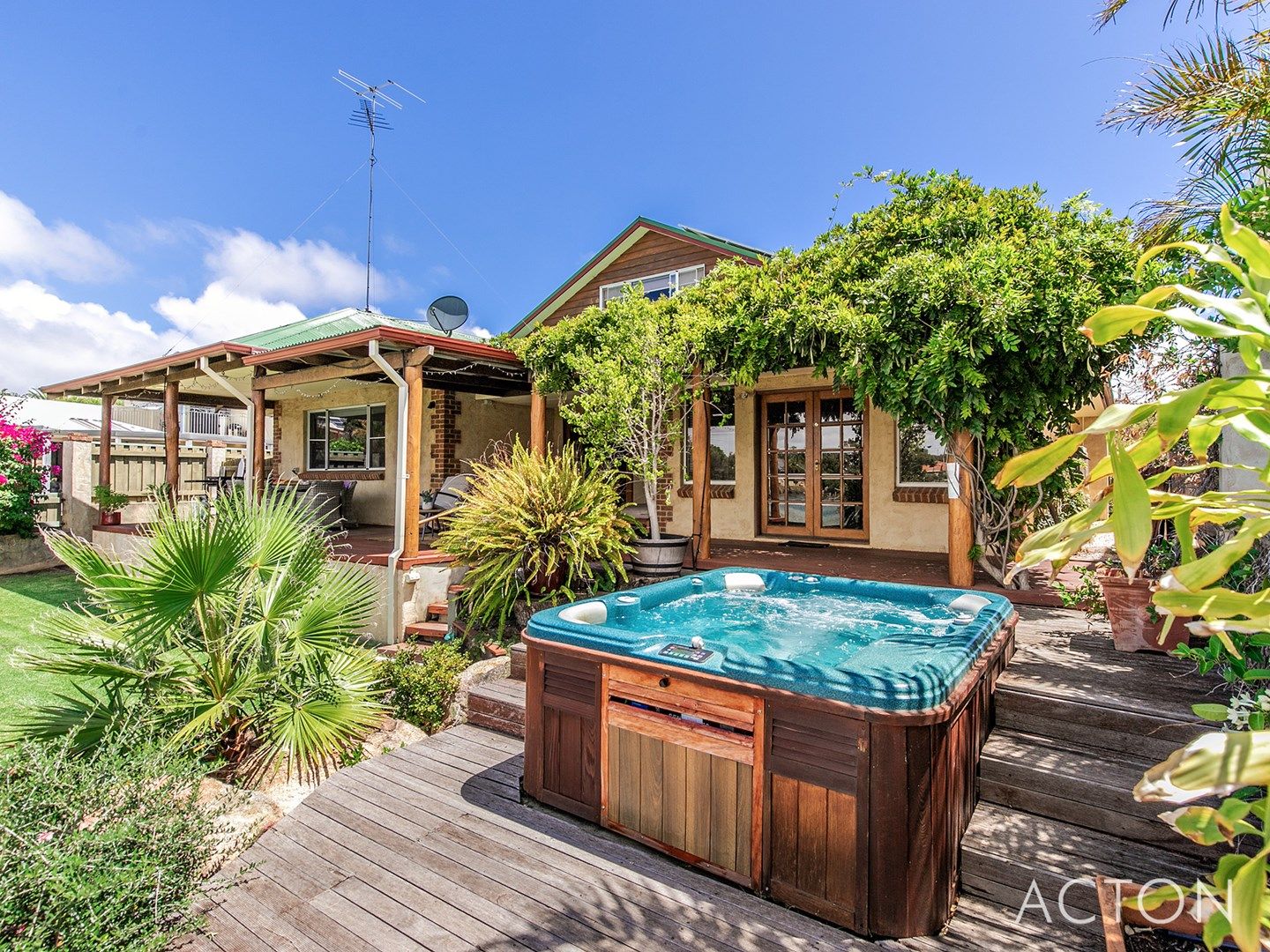 20 Sun Land Avenue, South Yunderup WA 6208, Image 0