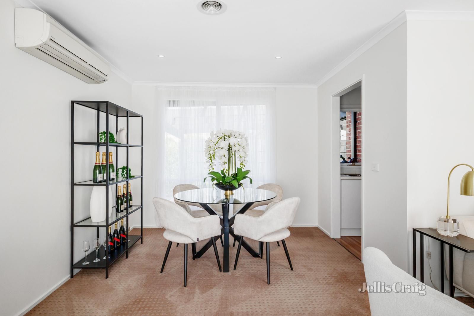 2/19 Station Avenue, McKinnon VIC 3204, Image 2