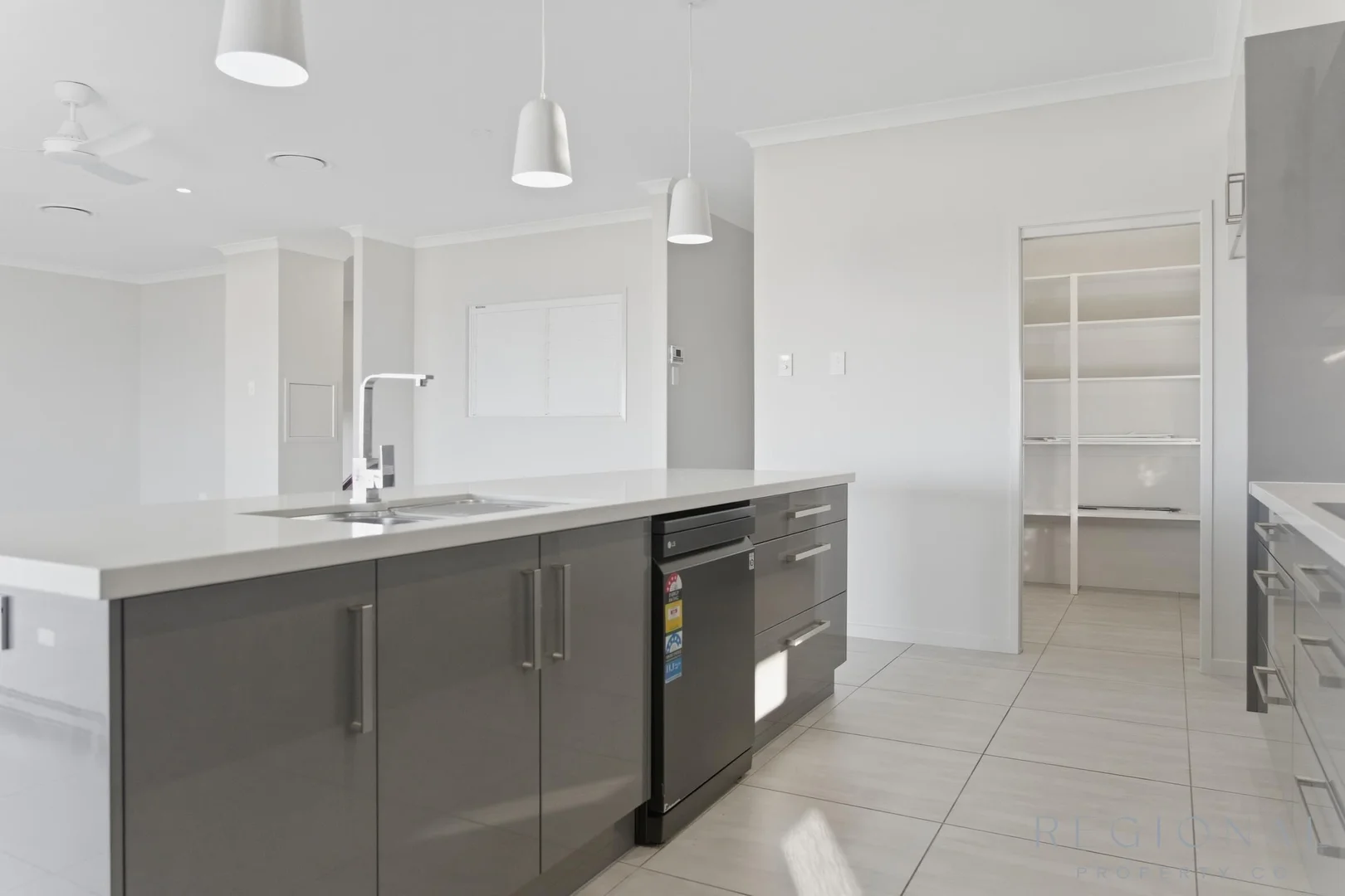 Additional image 8 of 34 Emperor Drive, Elliott Heads QLD 4670