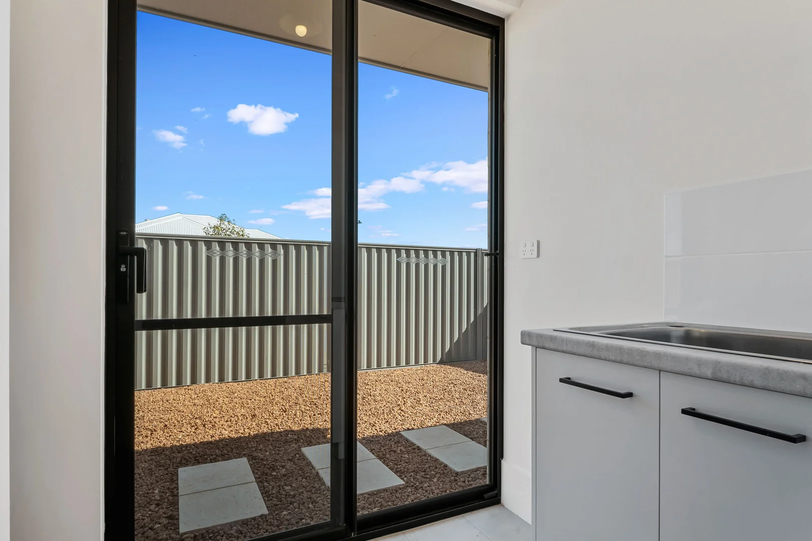 17 Parsons Way, South Yunderup WA 6208 - House For Rent | Domain