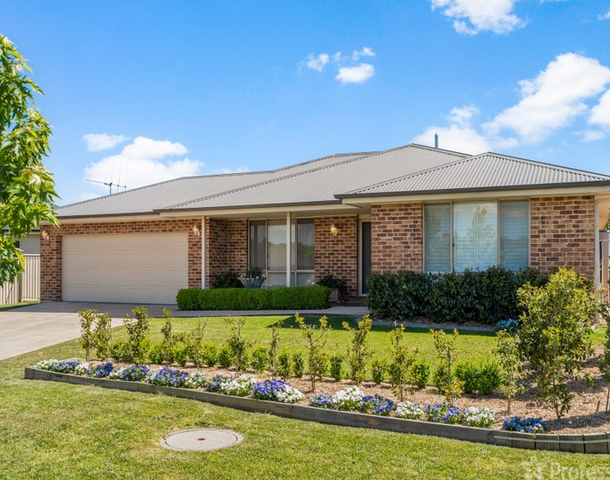 14 Speet Place, Orange NSW 2800