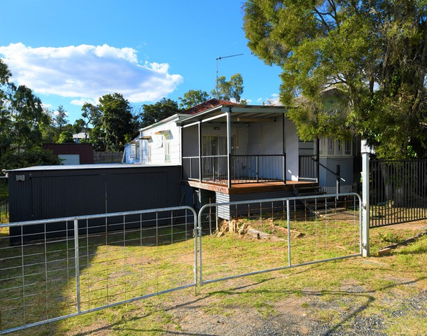 3 Lukin Street, Mount Morgan QLD 4714