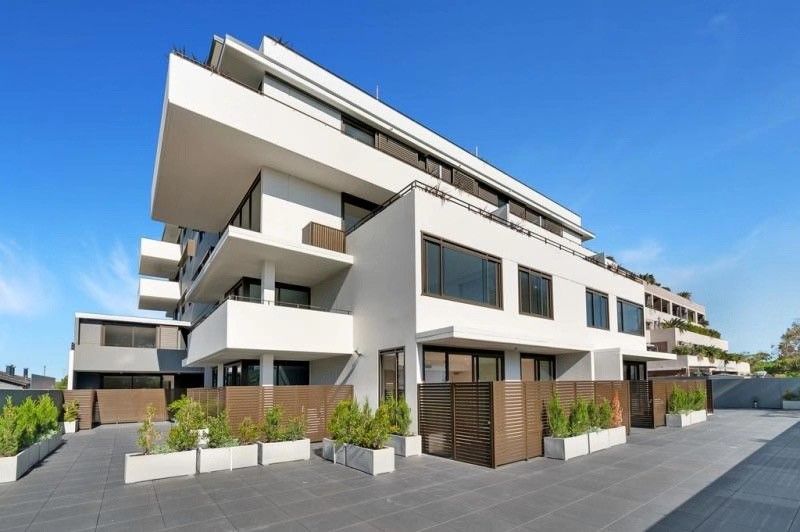 2 bedrooms Apartment / Unit / Flat in 110/544 Pacific Highway CHATSWOOD NSW, 2067