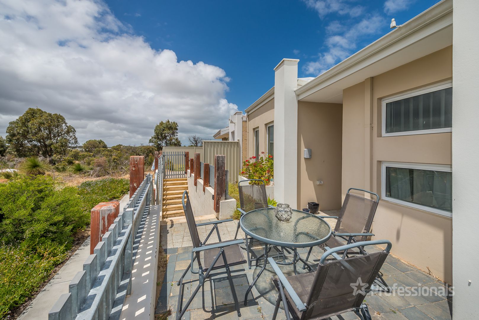 21 Waypoint Mews, Alkimos WA 6038, Image 1