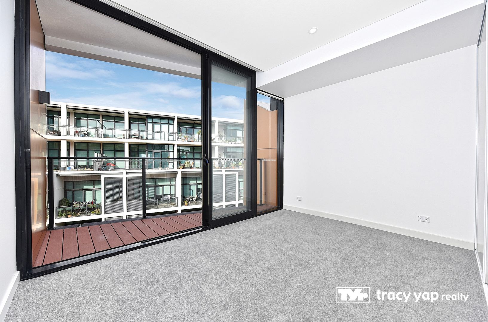 63/21 Bay Drive, Meadowbank NSW 2114, Image 2