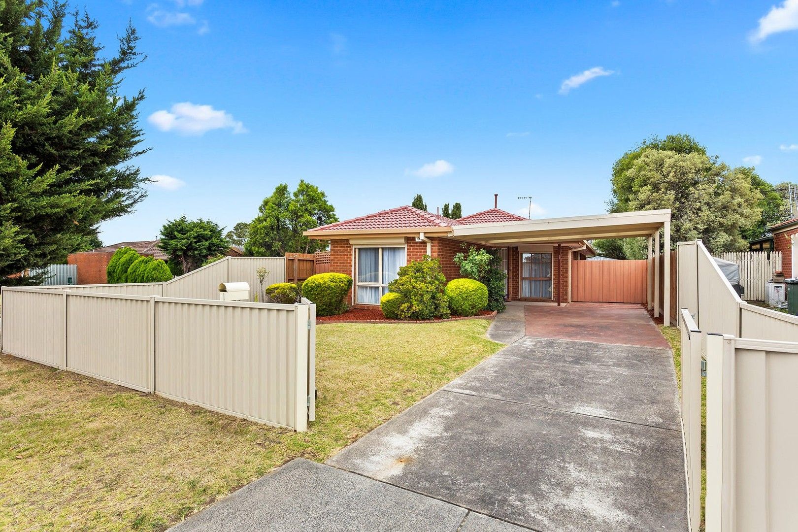 1 Plough Rise, Narre Warren South VIC 3805 House For Rent 425 Domain