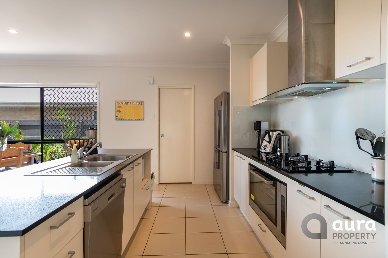 41 Amber Drive, Caloundra West QLD 4551, Image 2