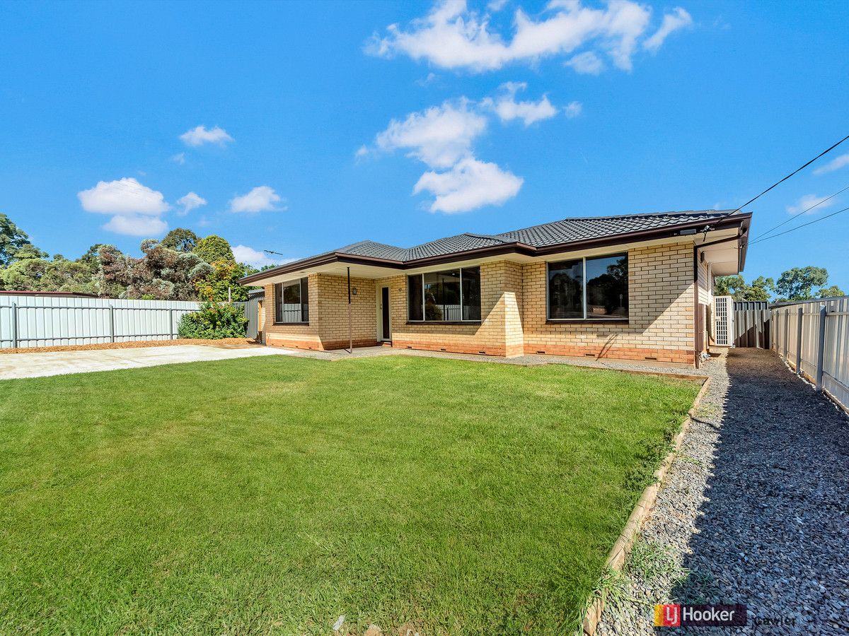 17 Liverpool Crescent, Salisbury East SA 5109, Image 2