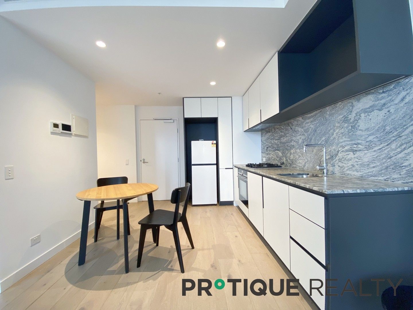1 bedrooms Apartment / Unit / Flat in 2911/639 Little Lonsdale St MELBOURNE VIC, 3000