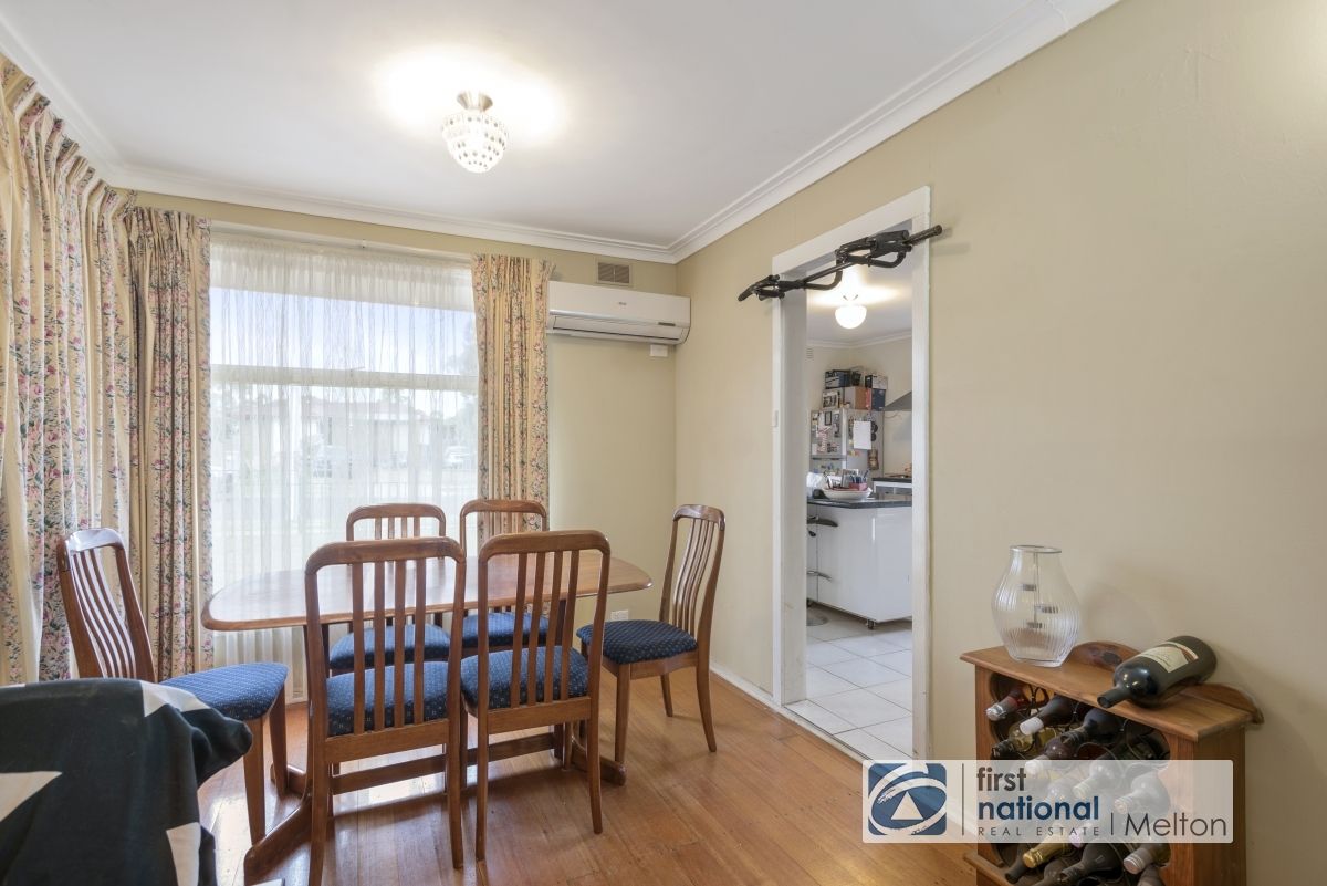 3 Ryan Court, Melton VIC 3337, Image 2