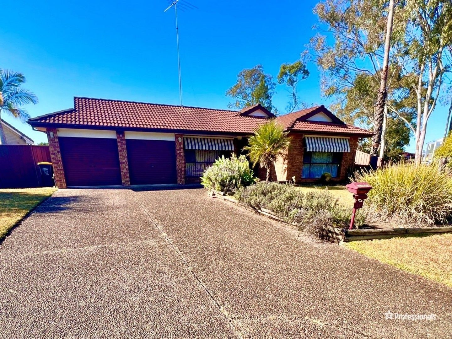 42 Weaver Street, Erskine Park NSW 2759 House For Rent Domain