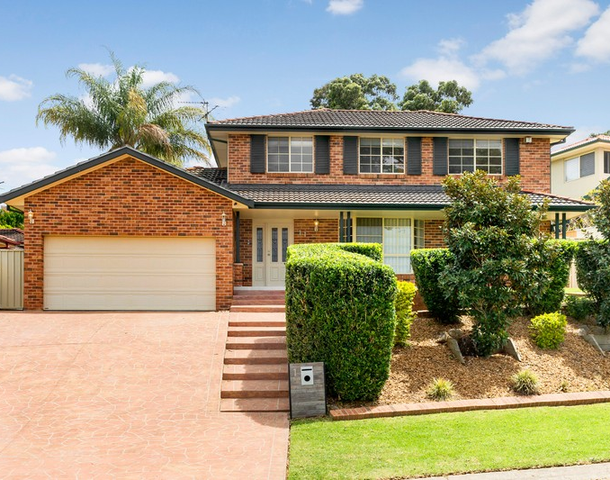 11 Smith Place, Mount Annan NSW 2567