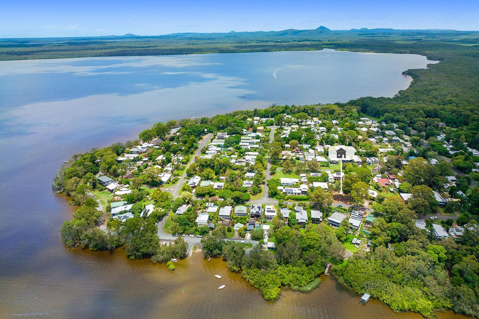 63 Woongar Street, Boreen Point Property History & Address Research