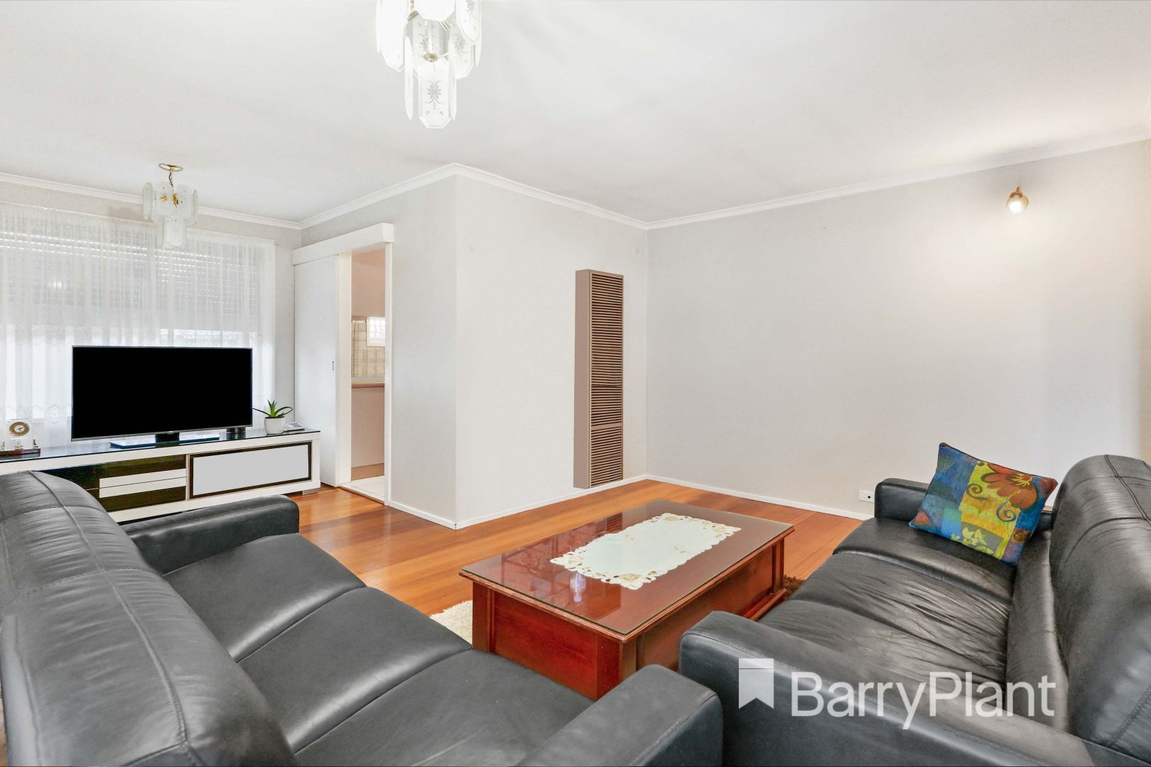 73 Braeswood Road, Kings Park VIC 3021, Image 2