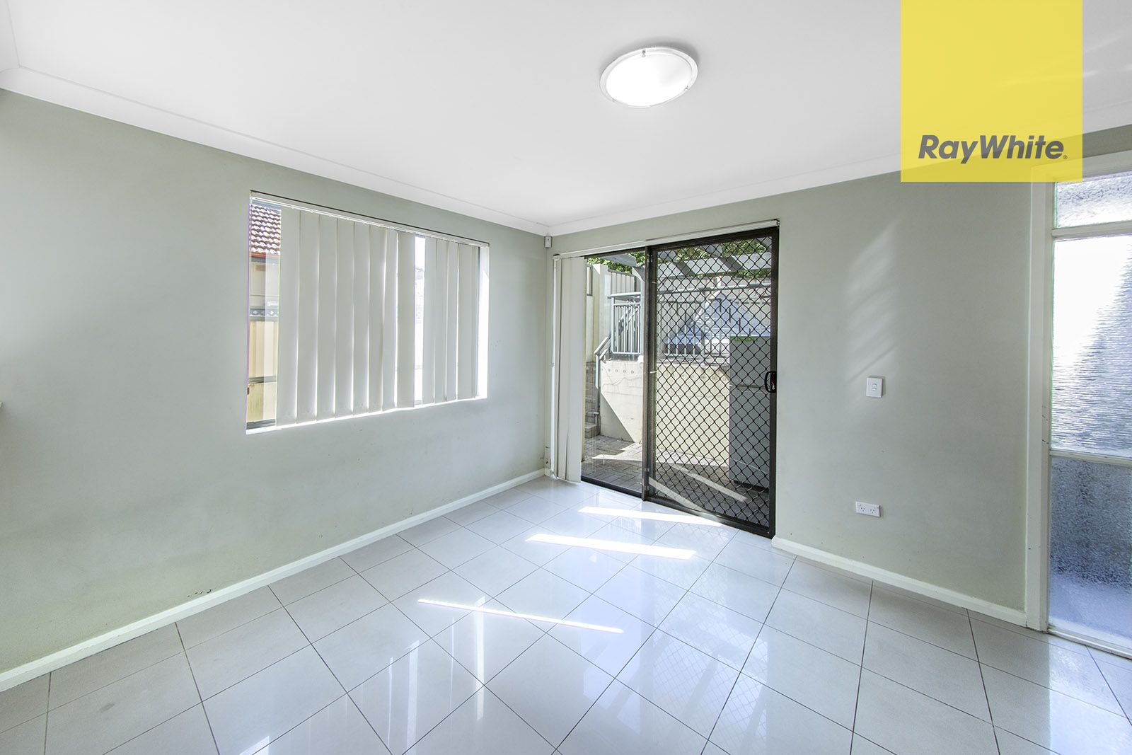 3/20 Weston Street, Rosehill NSW 2142 Townhouse For Rent Domain